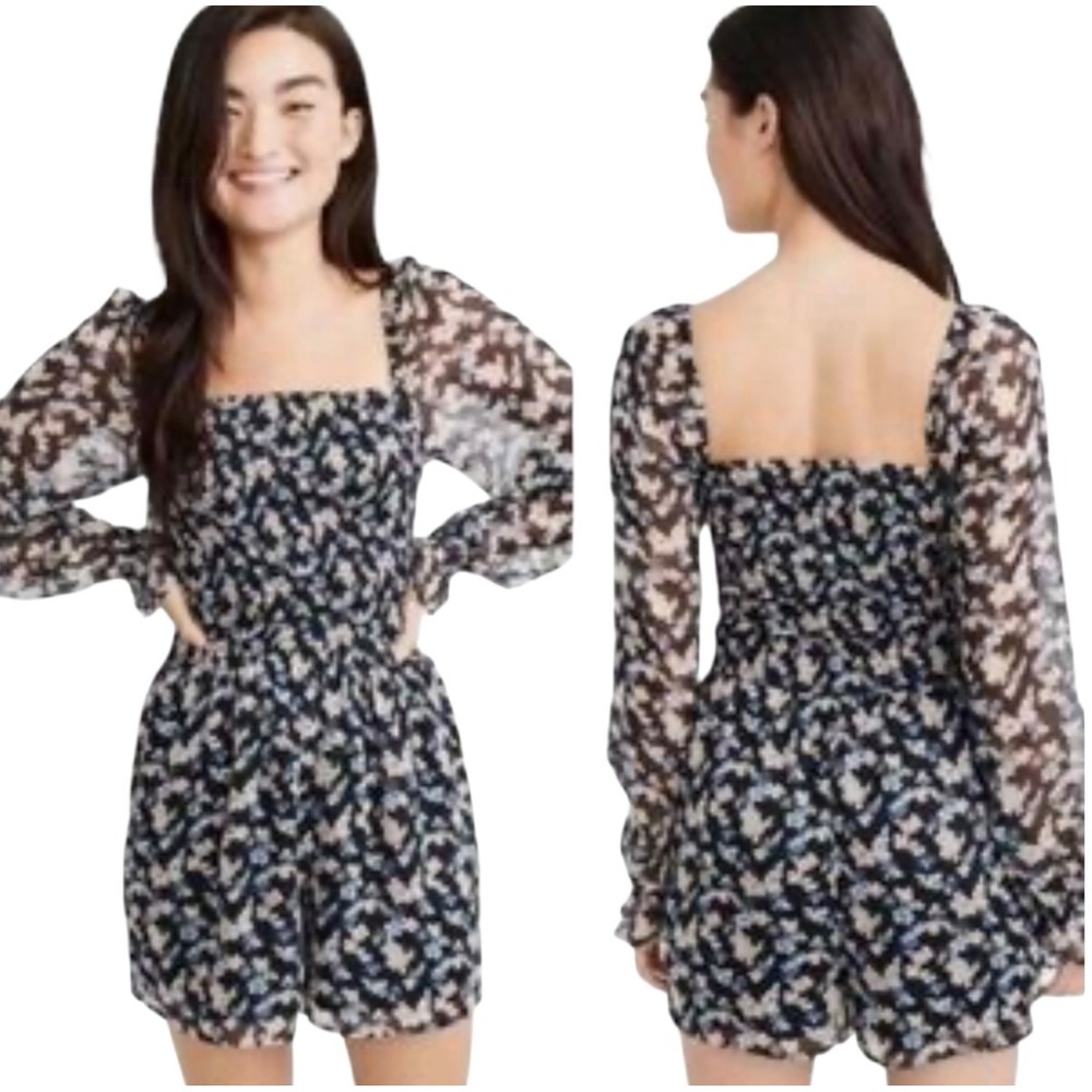Abercrombie & Fitch Womens Floral Smocked Long Sleeve Romper Black Blue S EUC